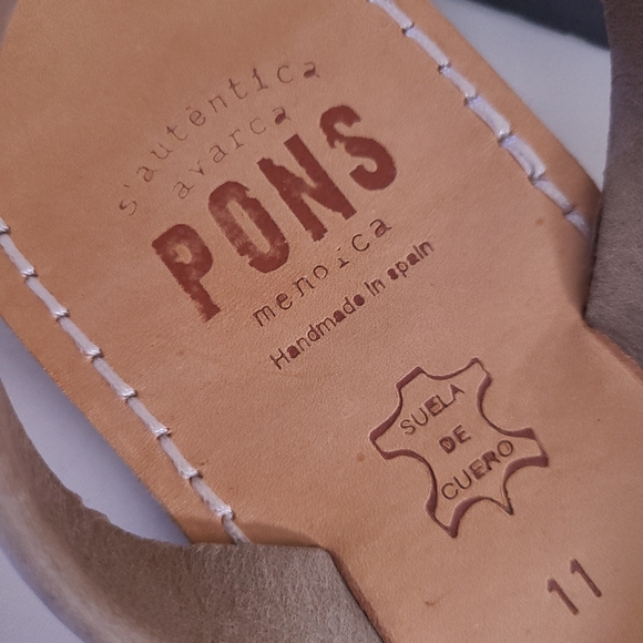NEW Pons Avarcas Taupe Leather Classic Sandals Size 11 - Picture 8 of 10